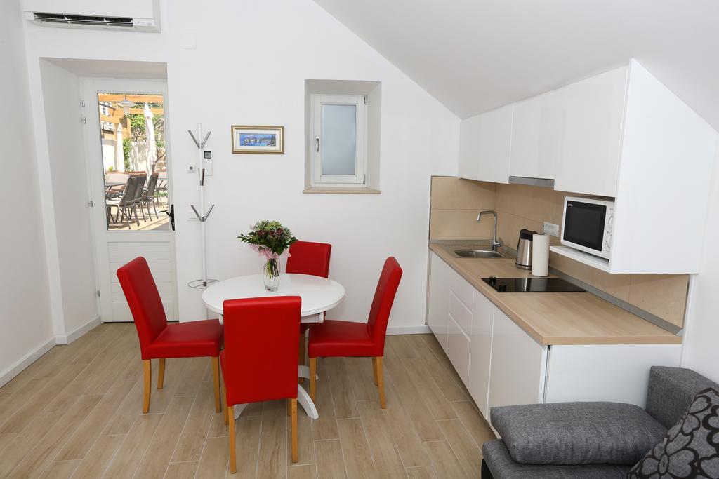 White & Co Villa And Apartments ドゥブロブニク 部屋 写真