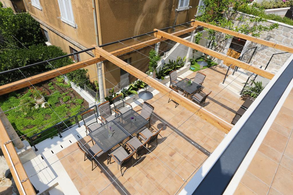 White & Co Villa And Apartments ドゥブロブニク 部屋 写真