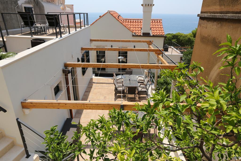 White & Co Villa And Apartments ドゥブロブニク 部屋 写真
